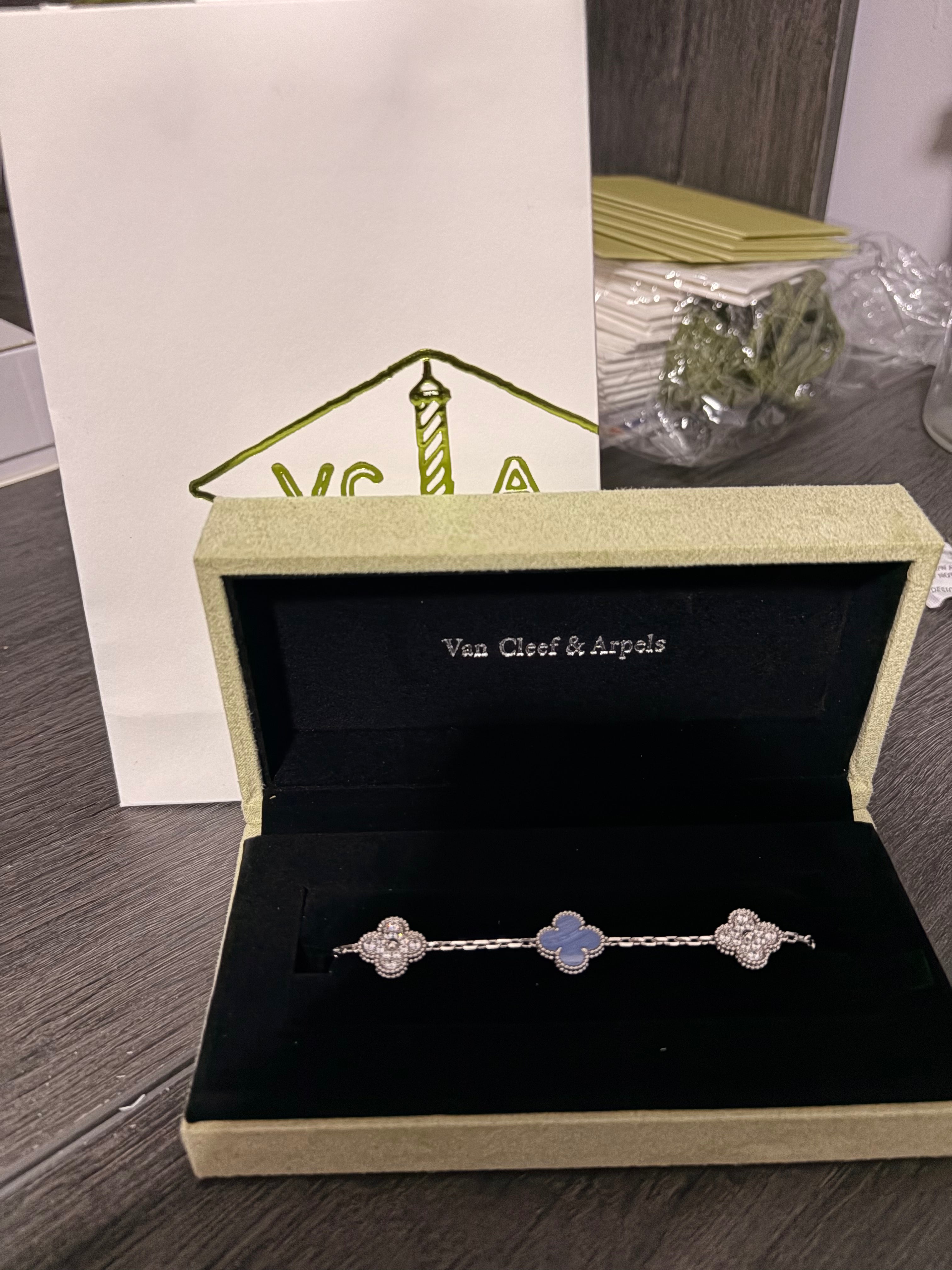 Van Cleef Celeste-Diamantes