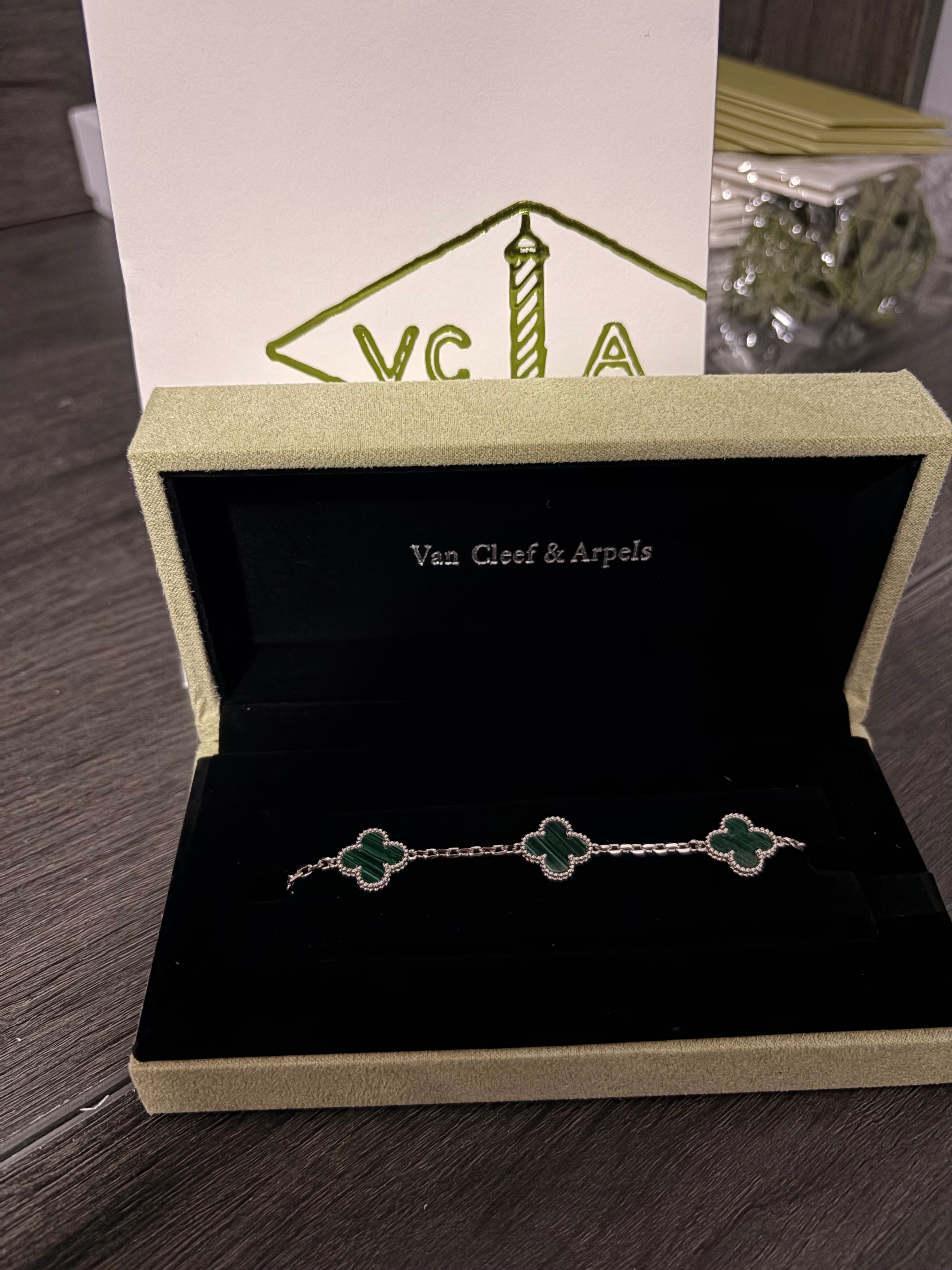 Van Cleef Plateada-Verde
